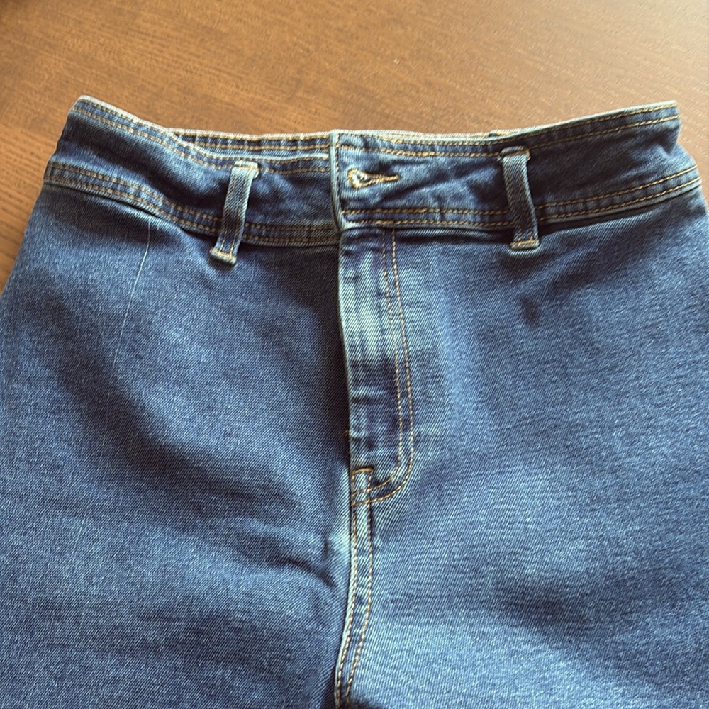 DEX - Indigo High Waist, Wide Leg, Raw Hem Jeans - Picture 5 of 8